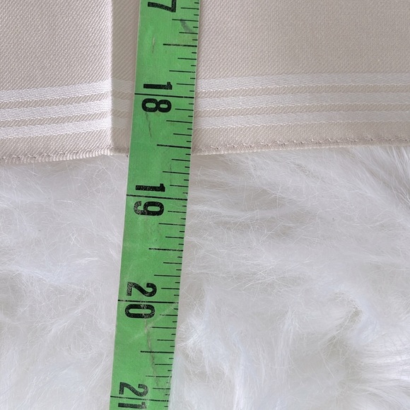 Burberry Vintage Handkerchief - Picture 11 of 11